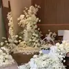 2026 Nueva Serie Blanca Accesorios de Flores para Bodas Juego de Decoración de Boda Materiales de Flores Color Claro Blanco Roto Arreglo Floral Artificial para Bodas