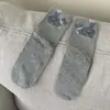 Los más vendidos de Xiaohongshu~ Calcetines Divertidos de Gato y Huevo para Mujer con Pompones 3D Originales, Calcetines para Mujer de Algodón Peinado con Punta Sin Costuras