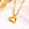 Aretes con Forma de Corazón con Cadena Trenzada Collar de Acero de Titanio para Mujer, Estilo Francés Estilo Ins Lindo y Dulce Colgante de Corazón, Aretes Frescos y Sencillos