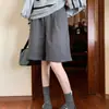 Sapatos Birkenstock de pelúcia totalmente fechados femininos 2026 outono e inverno novo estilo sola grossa sapatos cinzas peludos sapatos de algodão aumento de altura interna botas de neve