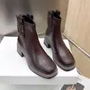 Nuevas botas ajustadas de otoño e invierno 2026, botines cortos antideslizantes de tacón grueso estilo británico para mujer, botines casuales de tacón grueso