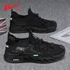 Zapatos de Hombre Warrior 2026 Nuevos Sandalias de Agua para Hombre Transpirables de Punta Cerrada Zapatos Casuales Deportivos Retro de Moda
