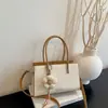 Bolso de Mano de Alta Gama Estilo Coreano para Mujer 2026 Nuevo Otoño Gran Capacidad para Viajar al Trabajo Bolso de Hombro Único Bolso Cruzado Versátil Tipo Cubo