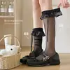 Meias de renda primavera e verão estilo ballet branco meias de cano médio retrô elegantes respiráveis versáteis finas meias de felpa oca femininas