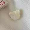 Pinza para el pelo de oso de acetato con letras repujadas estilo coreano, pinza de pico de pato lateral suave y delicada, accesorio para el pelo de princesa dulce, pinza para el flequillo