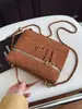 Bolso Retro Ropa de Trabajo para Mujer Otoño e Invierno 2025 Nueva Moda Bolso Bandolera Sencillo Lonchera Bolso Cruzado de Cadena Acolchado