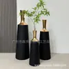 Florero Decorativo de Fibra de Vidrio de Pie Estilo Nórdico Adornos de Piso para el Hogar Arreglos Florales Sala de Exposiciones de Empresas Cafetería Plantas Verdes