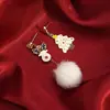 Brincos de Argola Divertidos de Natal Desenho Animado Alce Cravejado de Diamantes Brincos de Bola de Pelo Fofa Boneco de Neve Brincos Pendentes Assimétricos