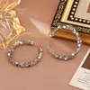 Brincos Quadrados Pequenos de Lantejoura em Metal para Mulheres, Brincos Simples e Exquisitos com Pino de Prata S925 de Alta Qualidade, Brincos Personalizados de Estilo Frio