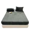 Faldón de Cama de Terciopelo de Leche Peso Alto Más Terciopelo Engrosado 2026 Nuevo Dormitorio Estudiantil Habitación Cubierta de Cama Faldón de Cama Juego de Tres Piezas