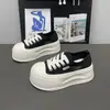 Tênis Casuais de Lona com Cadarço de Solado Grosso Feminino 2026 Primavera Verão Novo Plataforma de Altura Baixa Bico Redondo Cor Sólida Respirável Sapatos Brancos