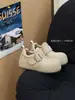 Mollykiki Versão Coreana Sapatos Femininos com Salto Plataforma Aumentadores de Altura Lançamento Primavera 2026 Novos Antiderrapantes Casuais Slip-On Estilo Birkenstock Tendência