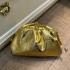 Diseño de Nicho Bolso de Cuero Genuino para Mujer Hombro Cruzado Bolso Dumpling Bolso de Mano Bolso Nube de Piel de Vaca Bolso Pequeño Plisado para Axila
