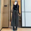 Toma real: Pantalones casuales de pana de pierna ancha, corte holgado, adelgazantes, versátiles para figuras petite, estilo balloon acortado, otoño 2026