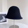 Gorro de Punto Casual de Color Sólido con Borde Enrollado Otoño/Invierno 2025 para Mujer Elegante Versátil Cálido Gorro Tipo Cubo Simple Elegante Gorro de Pescador
