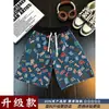 Shorts Masculino de Verão Jacquard Estampa Graffiti Estilo Étnico Cintura Elástica Cordão Comprimento Médio Calças Reta Estilo Americano Calças de Praia