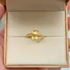 Libro Rojo Pequeño Explosiones Gatito Anillo Lindo Dibujo Animado Anillo de Dedo Exquisito Versátil Anillo de Alta Gama para Mujeres