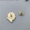 Broche Personalizado de Líder Rojo, Insignia Dorada Nostálgica de Tiempo, Colección de Broches Conmemorativos Nostálgicos Clásicos