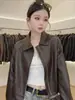 Chaqueta Corta de Cuero Estilo Motocicleta Retro con Cuello Vuelta para Mujer, Nueva Colección Otoño 2026, Holgada, Adelgazante, Versátil