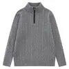Suéter masculino com zíper parcial na cor aveia, design em tricô trançado, gola alta, pulôver de corte solto, estilo moderno outono/inverno masculino