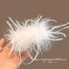Pasador Grande de Pluma de Avestruz Blanca para la Parte Trasera de la Cabeza, Pinza de Tiburón de Gama Alta Pasador con Pluma Estilo Fresco Accesorio para el Cabello