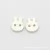 Botones de Resina Planos de Dos Agujeros de 11.5 mm con Pintura en Spray de Conejo, Botones Decorativos Coloridos con Pintura en Spray para Chaquetas, Botones para Manualidades