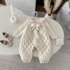 Conjunto de Macacão Acolchoado de Algodão Dianxi 2026 Outono/Inverno Novo para Bebês e Crianças Pequenas, Macacão de Bebê Menina e Conjunto de Duas Peças Base