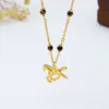 Nuevo Collar con Colgante de Caballo Dorado Estilo Retro Chino con Cuentas de Piedra Ojo de Tigre para Mujer, Cadena de Clavícula Versátil y Elegante con un Toque de Alta Gama