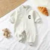 Mameluco para Bebé 2026 Primavera y Otoño Estilo Coreano Ropa para Bebé con Cremallera Mono Elegante Ropa para Exteriores Niños Estampado de Letras Traje para Gatear