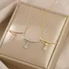 Corrente de clavícula elegante com zircônia eletrobanhada em ouro verdadeiro, design de nicho feminino, colar com gota d'água e personalidade, colar combinando