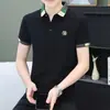 2026 Nueva Camisa Polo de Verano Versátil con Cuello y Mangas Cortas para Hombre con Bordado Moderna Ajustada de Media Manga para Hombre
