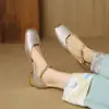 33 zapatos nuevos talla 43 tacón medio con tacón grueso talla 2024 sandalia hebilla comercio exterior estilo nacional sandalias bordadas negro