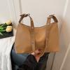 Bolsa Pequena Quadrada Simples de Cor Sólida de Alta Qualidade Transfronteiriça para Axila Nova Moda Feminina Bolsa Repelente à Água Bolsa de Ombro Casual