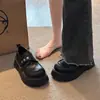 Zapatos Pequeños de Cuero Negros Estilo Británico Otoño, Planos Femeninos, Nuevos Mocasines Mary Jane de Suela Gruesa para Aumentar la Altura 2025