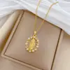 Acero de Titanio Forma de Huevo Perla Retrato Estilo Palacio Elegante Collar Completamente Incrustado de Diamantes para Mujer Cadena Versátil para Clavícula Cadena de Acero de Titanio