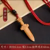 Colgante de Espada de Madera de Durazno con Cabeza de Dragón Tallada con Nube Propicia Hilo Rojo Accesorio para Llanto Nocturno y Miedo de Bebé, Disponible para Dropshipping