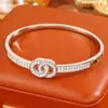Pulsera de Moda en Forma de C para Mujer, Lujo Ligero Versátil Estilo Pandora de Gama Alta No Descolorante Pulsera de Doble Anillo H al por Mayor