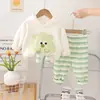 Nuevo Conjunto de Dos Piezas para Niñas de Algodón con Sudadera con Capucha Estampado de Letras y Elefantes, Cuello Redondo y Pantalones Rayados Lote de Fabricante