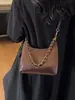 Yuezhi 2026 nuevo modelo de bolso de hombro de cadena gruesa esmerilada de alta calidad, bolso de axila estilo Chanel, bolso cruzado retro moderno