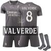 2425 Gris No. 9 Jersey Deportivo de Mbappé No. 5 Bellingham La Liga Real Madrid Segundo Uniforme de Fútbol de Visitante