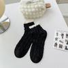 Série Estilo Chanel Clássico Meias Preto e Branco Renda Boca Bolha Meias Curtas Meias Cano Médio de Verão Fina para Menina