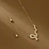 Corrente de Clavícula de Zircônia Micro-Incustada Galvanizada a Ouro Real para Mulheres, Design de Nicho, Colar do Ano do Zodíaco Cobra, Gargantilha Estilo Ins