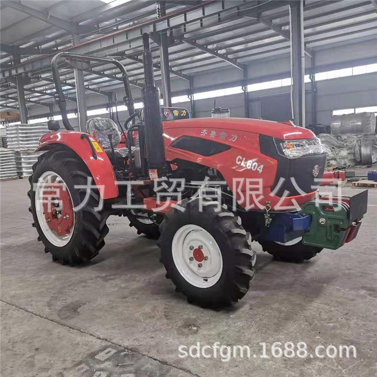 中型拖拉机