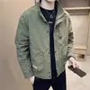 Nova Jaqueta Masculina para Primavera e Outono, Jaqueta Workwear Elegante com Gola Alta, Bonita e Versátil, À Prova de Vento, Toque de Luxo