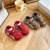 Tênis esportivo feminino, nova coleção outono 2026, sapatos de treino alemães antiderrapantes, sapatos únicos, sapatos casuais versáteis infantis com estampa de leopardo em camurça