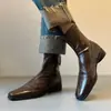 Botas de moda trendy, botas de ajuste ceñido, tacones gruesos, elegantes y con una fuerte influencia británica. Botines, perfectos para combinar con botas de cuero de punta cuadrada estilo francés