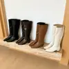 Botas de montar para mujer de estilo coreano de caña alta para aumentar la altura, nuevo modelo de otoño 2026, elegantes botas ajustadas con cremallera trasera