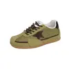 Zapatillas retro súper populares con estampado de estrellas para mujer, 2026 nuevas zapatillas de entrenamiento alemanas versátiles de suela fina para otoño, zapatillas deportivas casual Cortez
