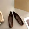 2 cm - Zapatos de tacón alto de terciopelo suave estilo francés con escote en V y punta fina para mujer, sencillos y elegantes para ir al trabajo, estilizan los pies y exudan un temperamento refinado