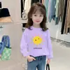 H2034 # Estilo Novo da Primavera de 2025 Algodão Puro Camiseta Branca para Crianças Grandes para Meninas, Camiseta Básica de Manga Longa Infantil, Top para Menininha.
